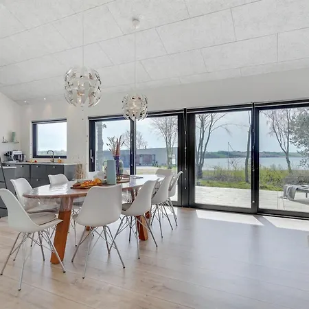 Prázdninový dům Haley - 150m From The Sea By Interhome *