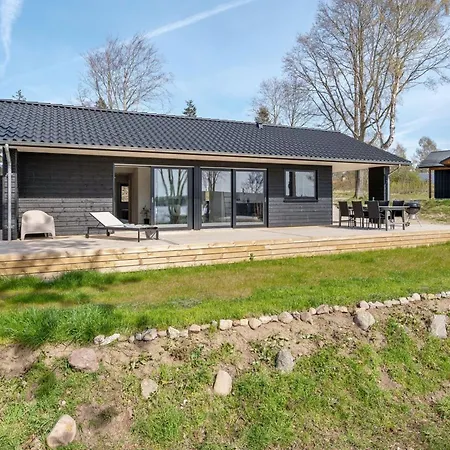 Haley - 150m From The Sea By Interhome Millinge