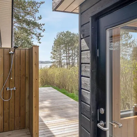 Prázdninový dům Haley - 150m From The Sea By Interhome *